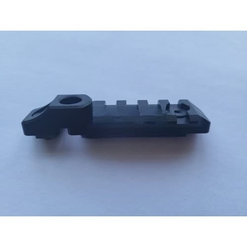 Планка пикатинни M-Lok 4 слотов с гнездом под QD антабку (аллюминий 7075)