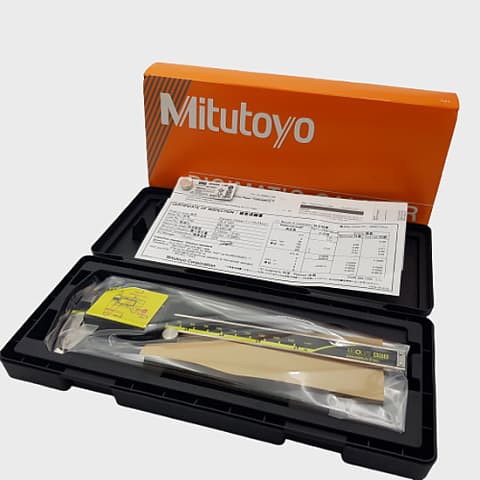 Штангенциркуль MITUTOYO Оригинальный 500-196-30